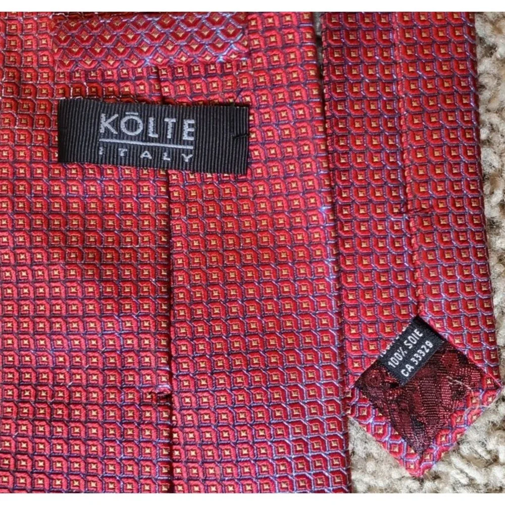 Kolte Italy Mens Necktie 100% Silk Red Blue Gold Geometric Woven Classic Tie